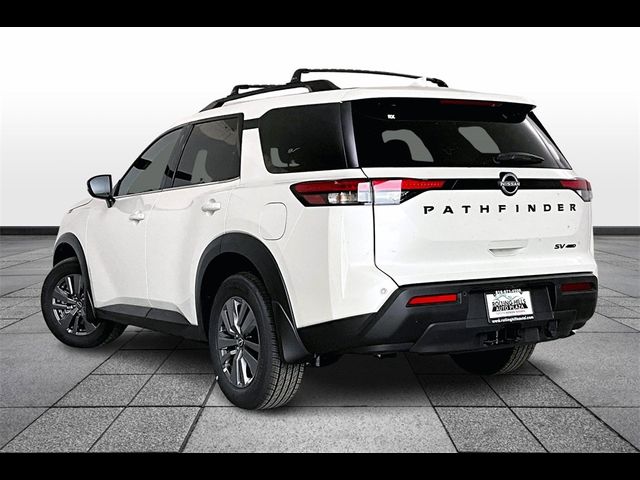 2024 Nissan Pathfinder SV