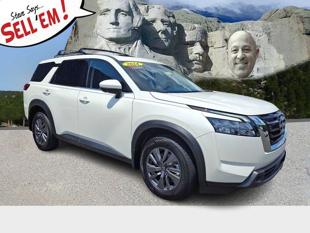 2024 Nissan Pathfinder SV
