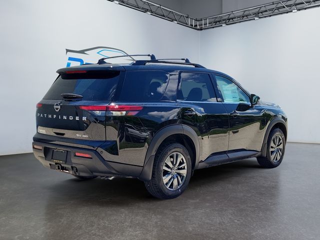 2024 Nissan Pathfinder SV