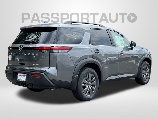 2024 Nissan Pathfinder SV