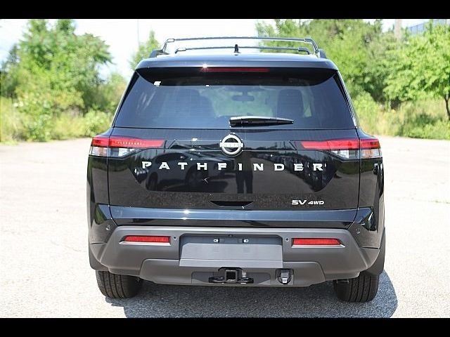 2024 Nissan Pathfinder SV