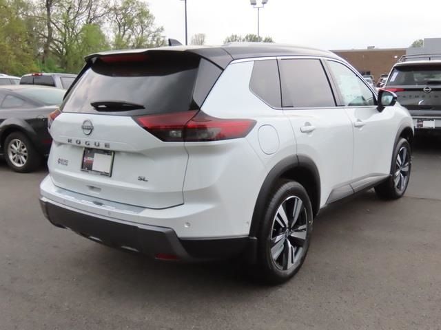 2024 Nissan Rogue Platinum