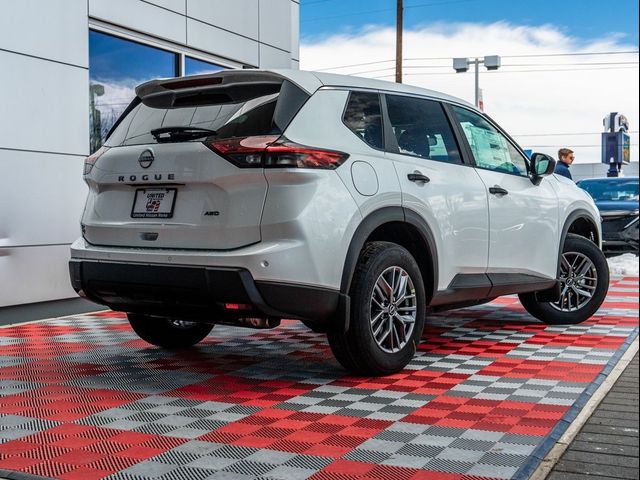 2024 Nissan Rogue S