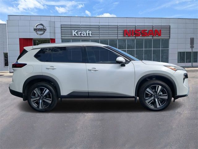 2024 Nissan Rogue SL