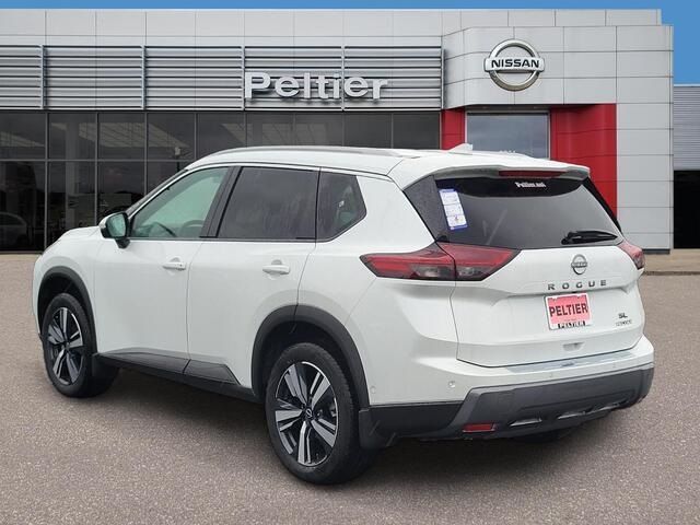 2024 Nissan Rogue SL