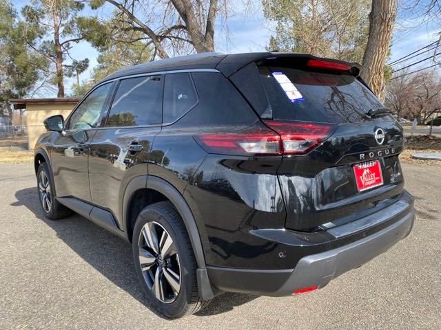 2024 Nissan Rogue SL