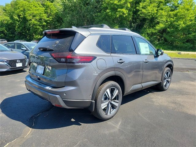 2024 Nissan Rogue SL