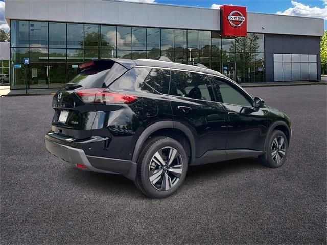 2024 Nissan Rogue SL