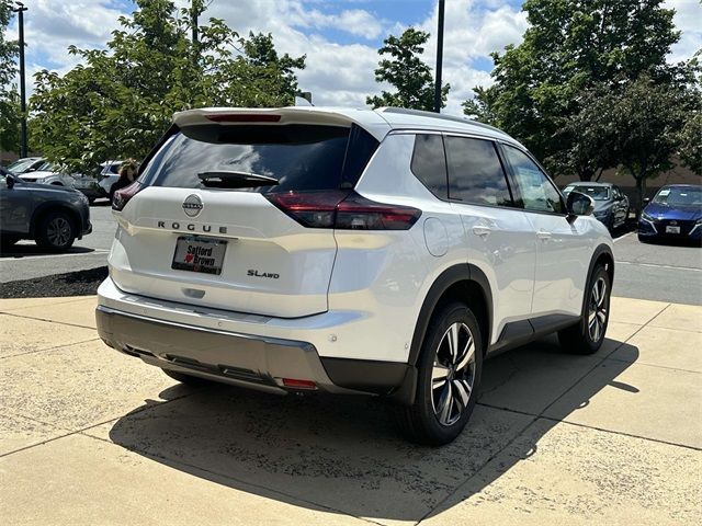 2024 Nissan Rogue SL