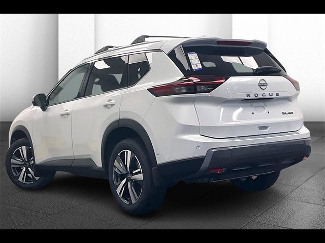 2024 Nissan Rogue SL