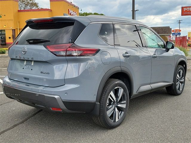 2024 Nissan Rogue SL