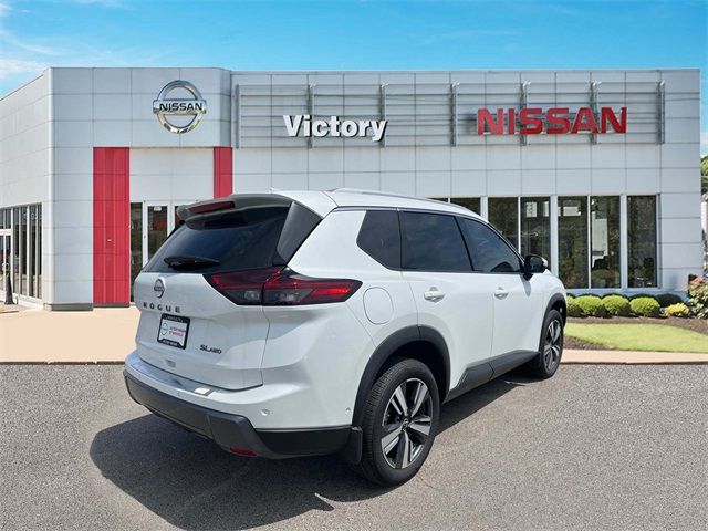 2024 Nissan Rogue SL