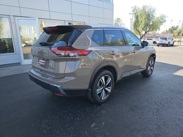 2024 Nissan Rogue SL