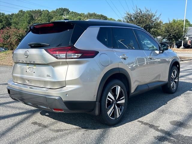 2024 Nissan Rogue SL