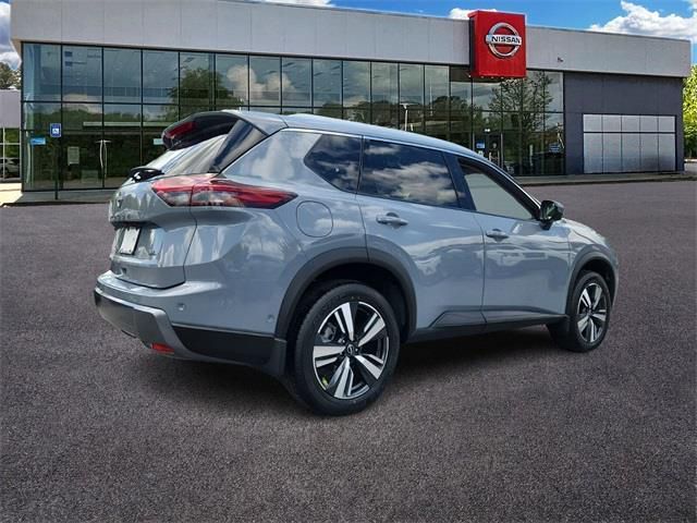 2024 Nissan Rogue SL