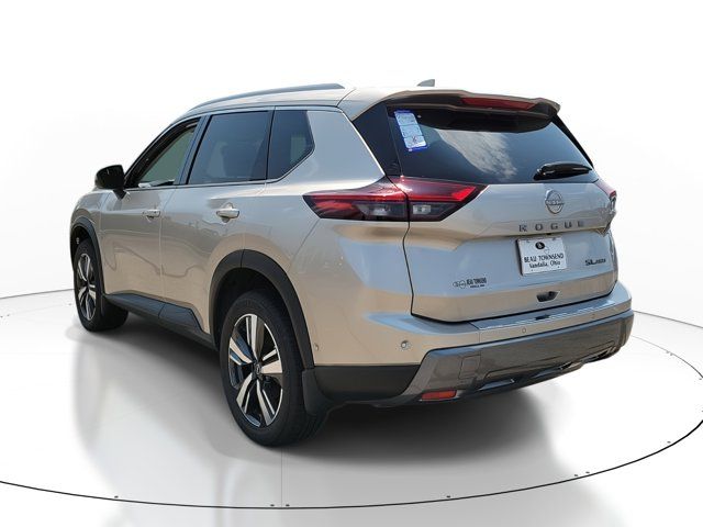 2024 Nissan Rogue SL