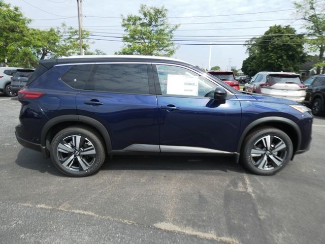 2024 Nissan Rogue SL