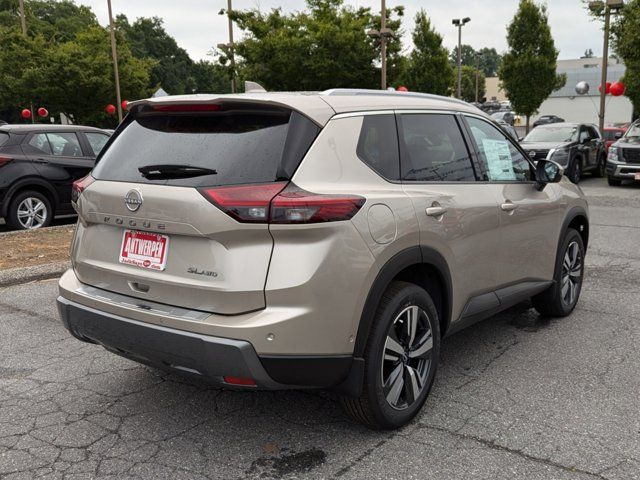 2024 Nissan Rogue SL