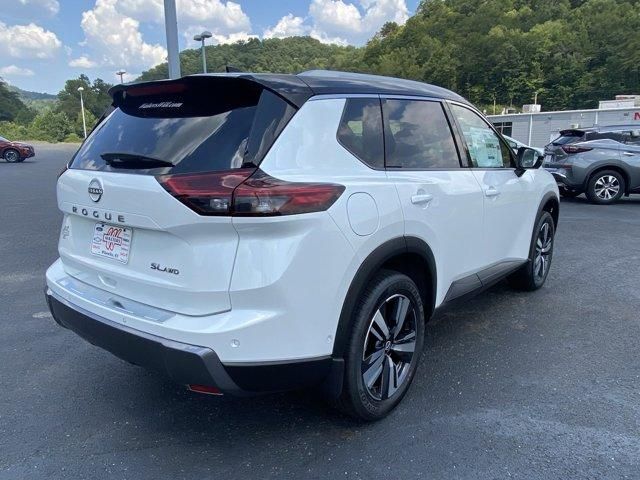 2024 Nissan Rogue SL