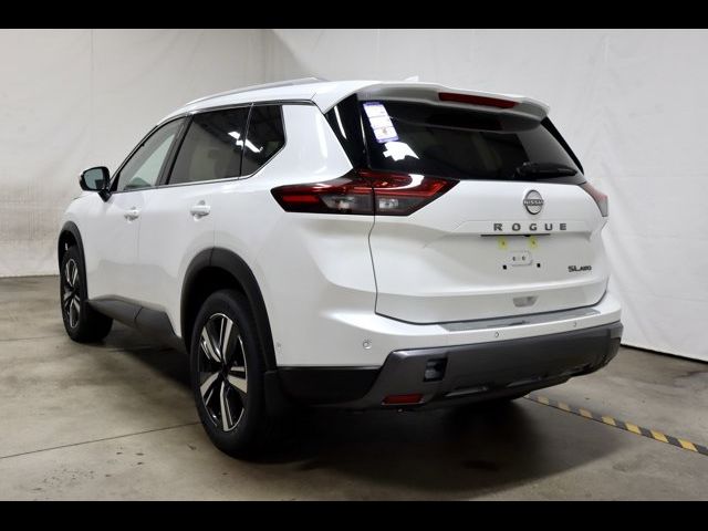 2024 Nissan Rogue SL