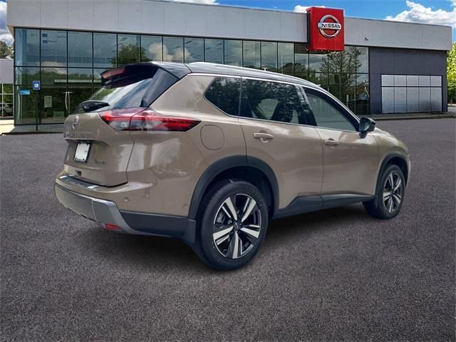 2024 Nissan Rogue SL