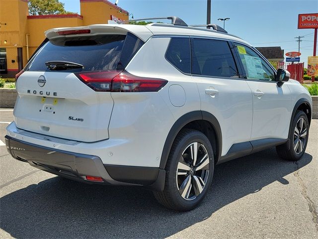 2024 Nissan Rogue SL