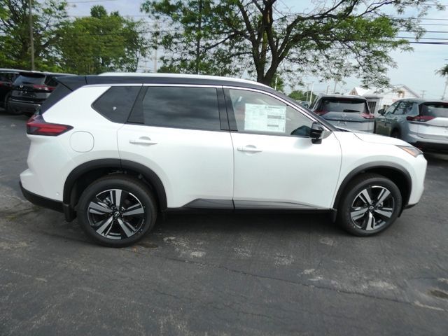 2024 Nissan Rogue SL