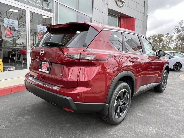 2024 Nissan Rogue SV