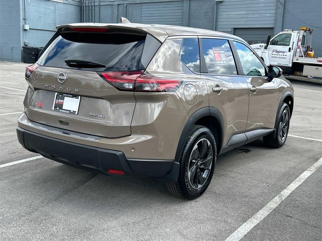 2024 Nissan Rogue SV