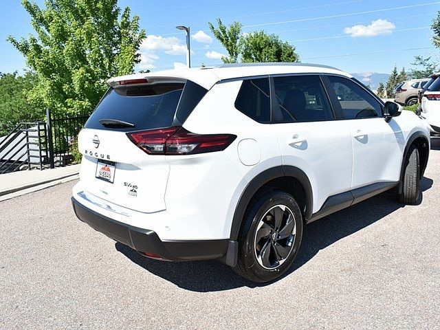 2024 Nissan Rogue SV