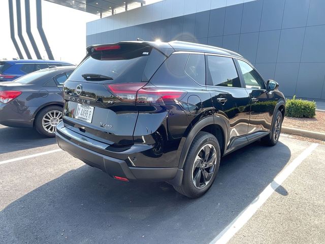 2024 Nissan Rogue SV