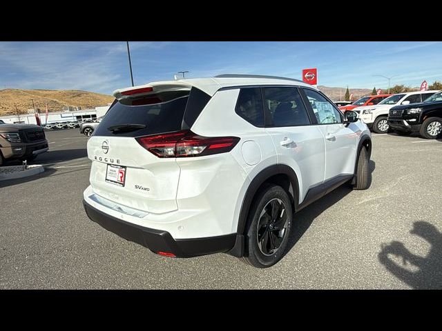 2024 Nissan Rogue SV