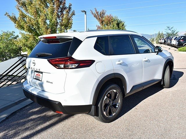 2024 Nissan Rogue SV