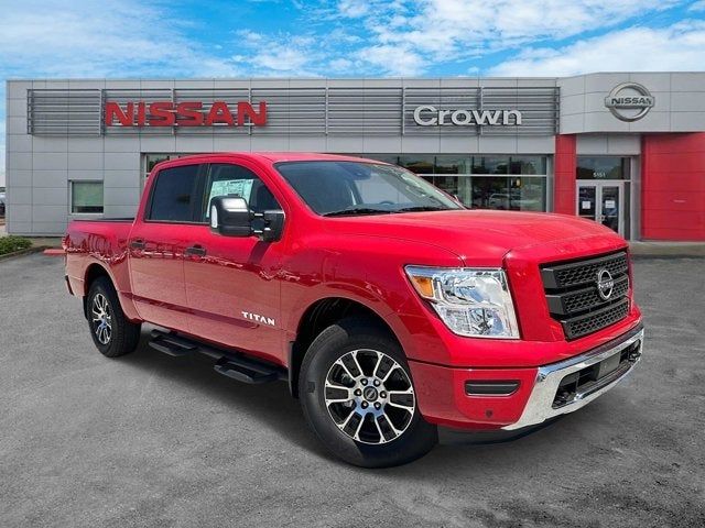 2024 Nissan Titan SV