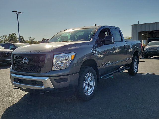 2024 Nissan Titan XD SV