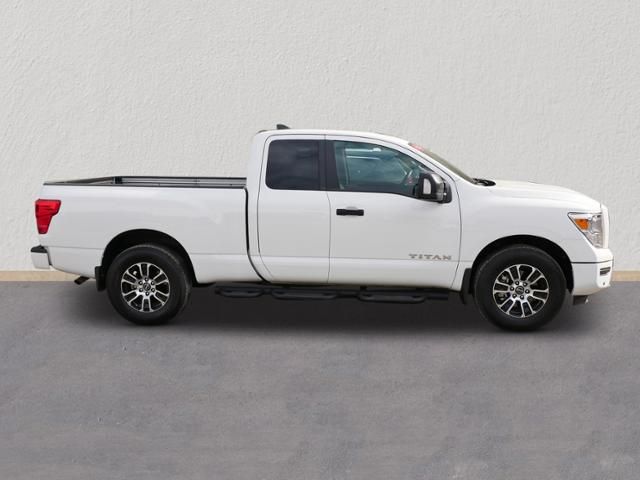 2024 Nissan Titan SV