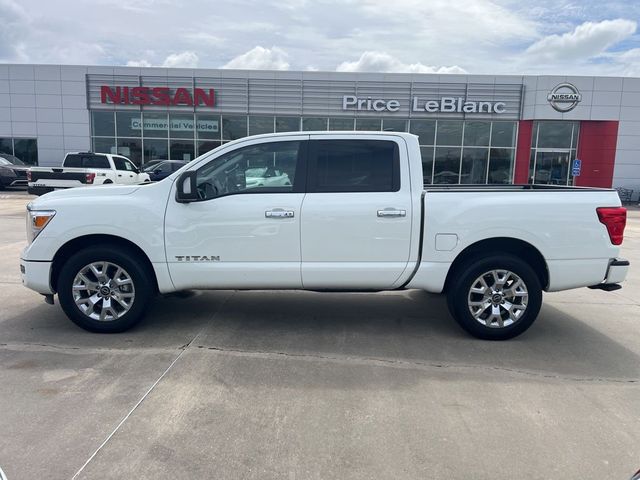 2024 Nissan Titan SV