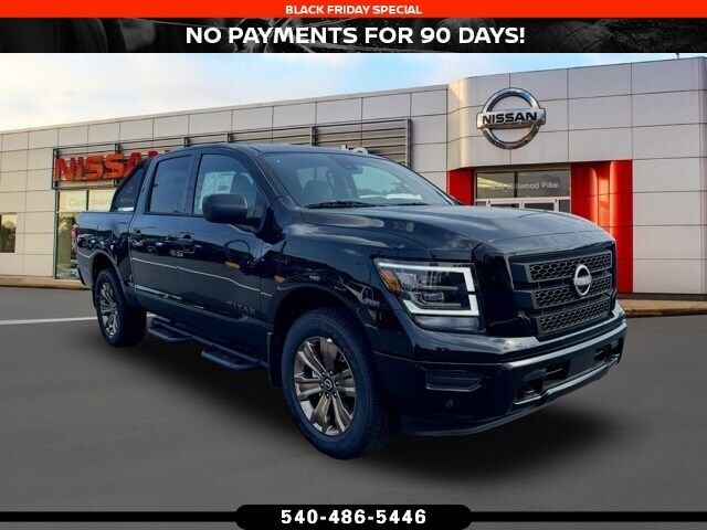 2024 Nissan Titan SV