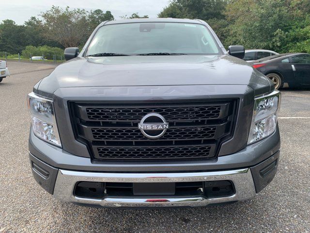 2024 Nissan Titan SV