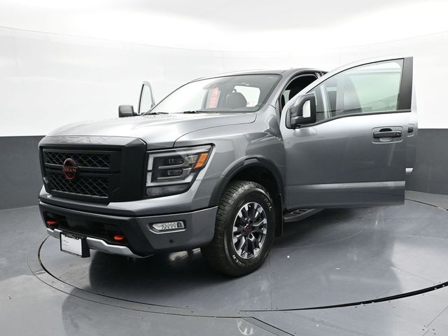 2024 Nissan Titan PRO-4X