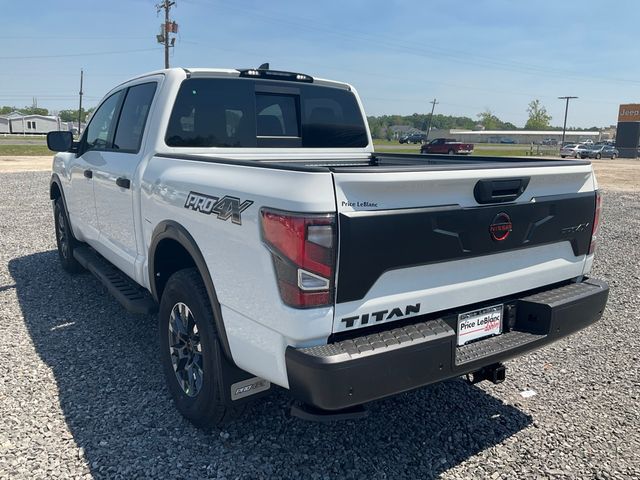 2024 Nissan Titan PRO-4X