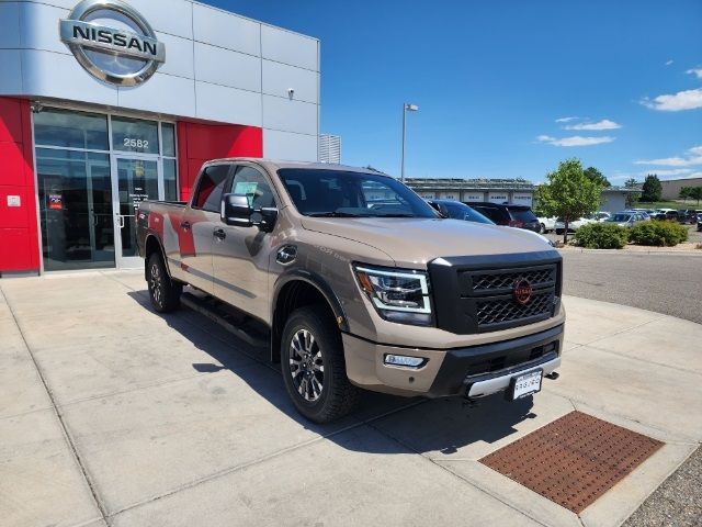 2024 Nissan Titan PRO-4X