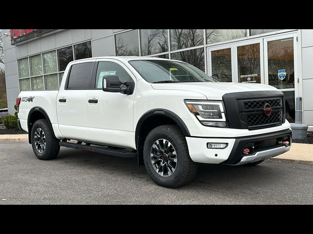 2024 Nissan Titan PRO-4X