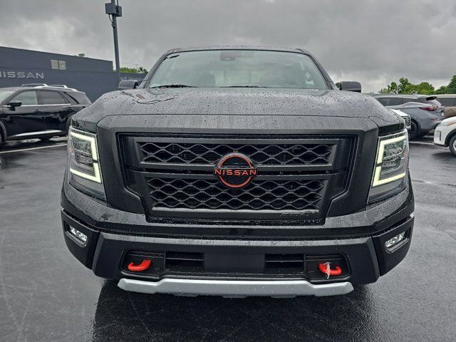 2024 Nissan Titan PRO-4X