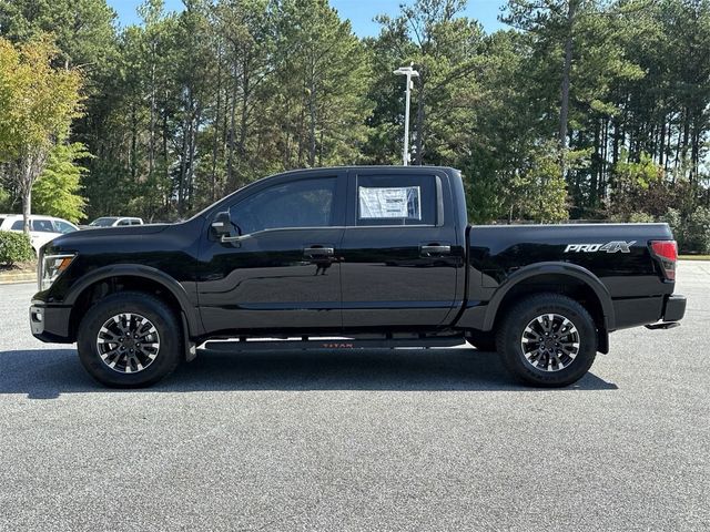 2024 Nissan Titan PRO-4X