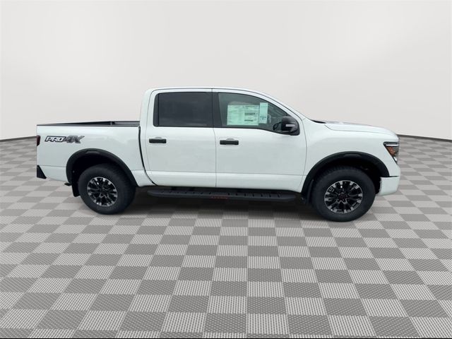 2024 Nissan Titan PRO-4X