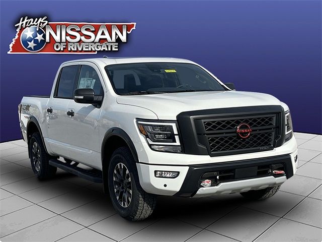 2024 Nissan Titan PRO-4X