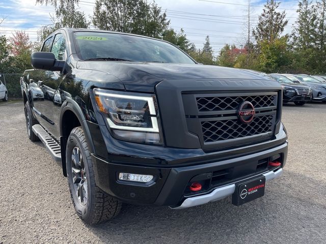 2024 Nissan Titan PRO-4X