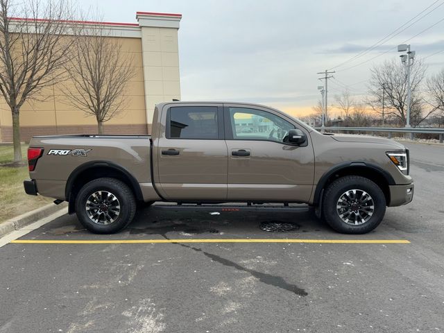 2024 Nissan Titan PRO-4X