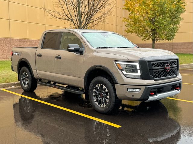 2024 Nissan Titan PRO-4X